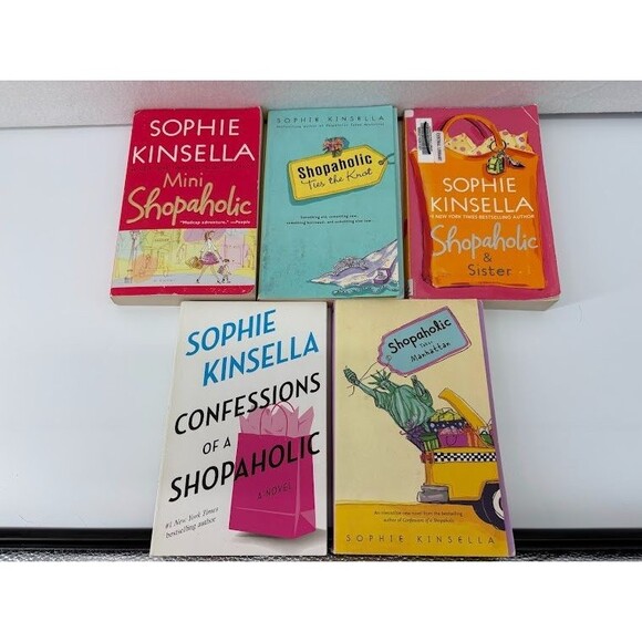 Other - Lot of 5 Sophie Kinsella Shopaholic Novels